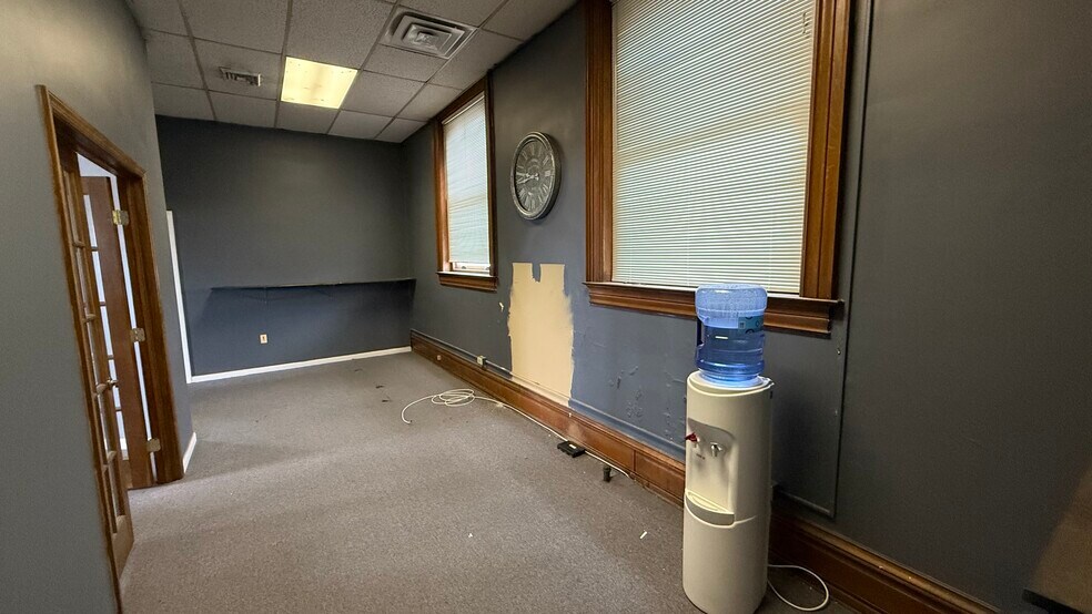 More Photos Of 242-248 W Broad St, Quakertown Office For Sale