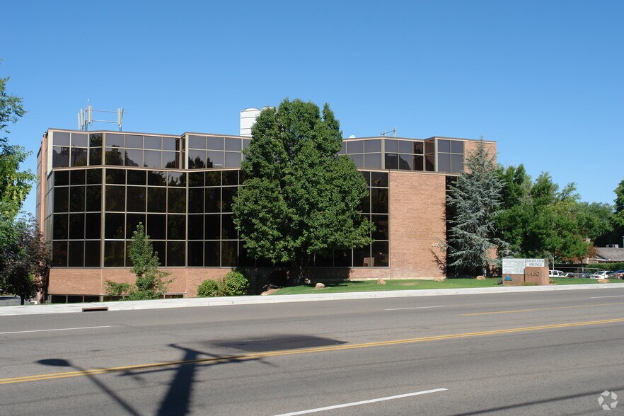 More Photos Of 4460 Highland Dr, Salt Lake City Medical For Lease
