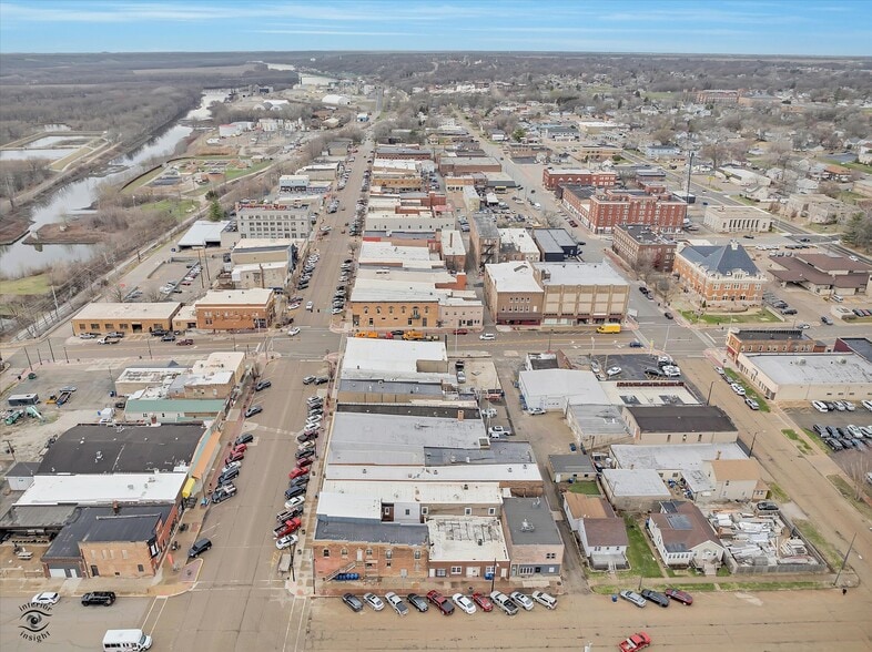 More Photos Of 801-805 1st Street, LaSalle Storefront Retail Residential For Sale