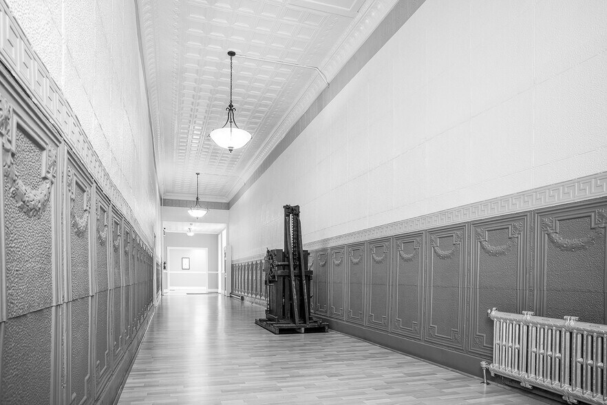 More Photos Of 61-65 E Main St, Westminster Office For Lease