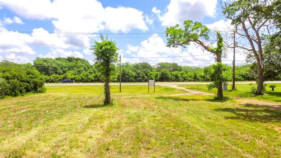 More Photos Of 1910 N Brazosport Blvd, Richwood Land For Sale