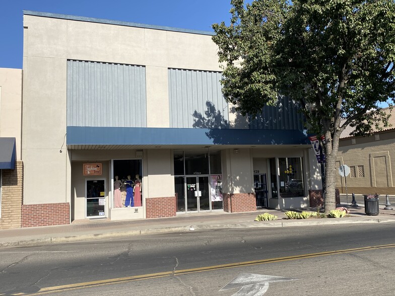 More Photos Of 125-129 N Main St, Porterville Storefront Retail Office For Lease