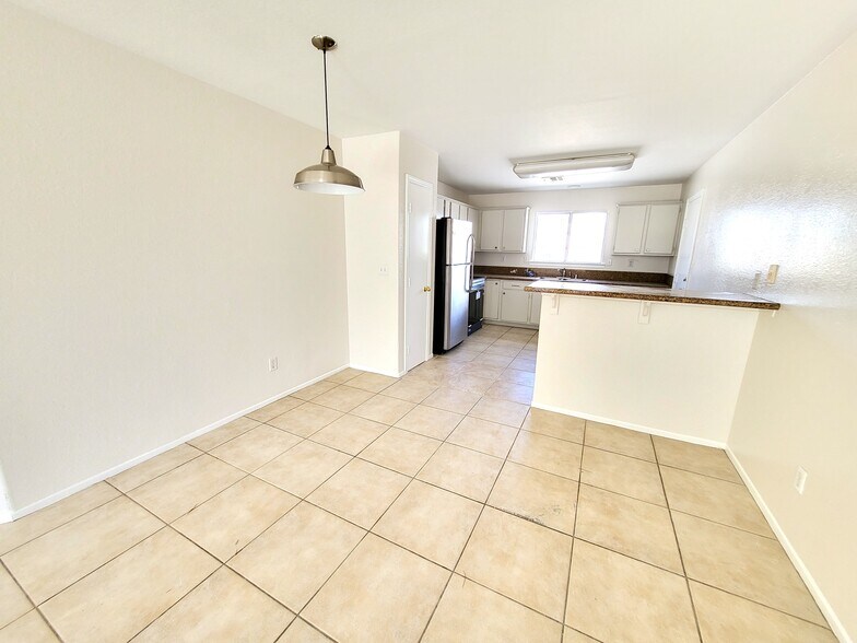 More Photos Of 1171 Sixshooter Ave, Pahrump Apartments For Sale