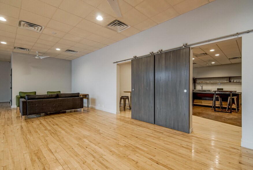 More Photos Of 1700 S Lamar Blvd, Austin Coworking Space