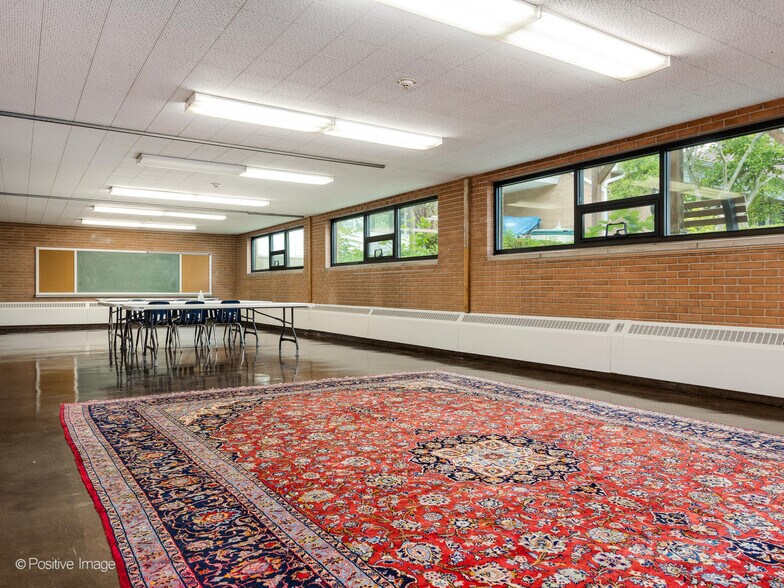 More Photos Of 47 Church St, Lake Zurich Religious Facility For Sale