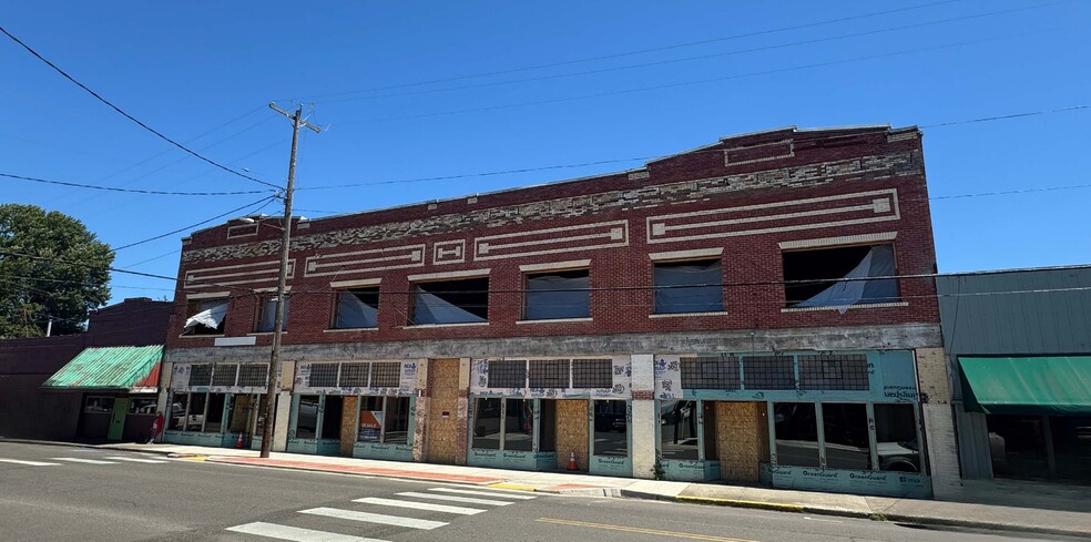 Primary Photo Of 219 S Bridge St, Sheridan Apartments For Sale