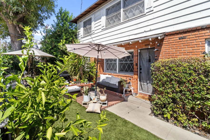 More Photos Of 6254 Whitsett Ave, North Hollywood Apartments For Sale