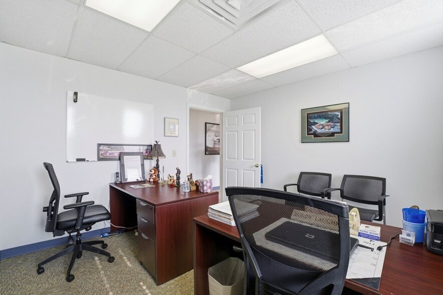 More Photos Of 2124 Hamilton St, Dalton Research And Development For Sale