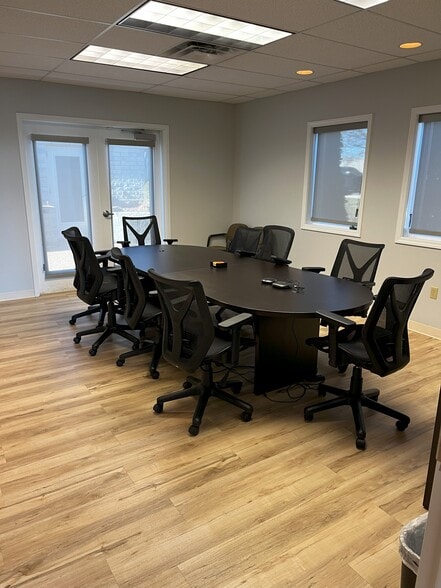 More Photos Of 612-614 Cepi Dr, Chesterfield Office For Sale