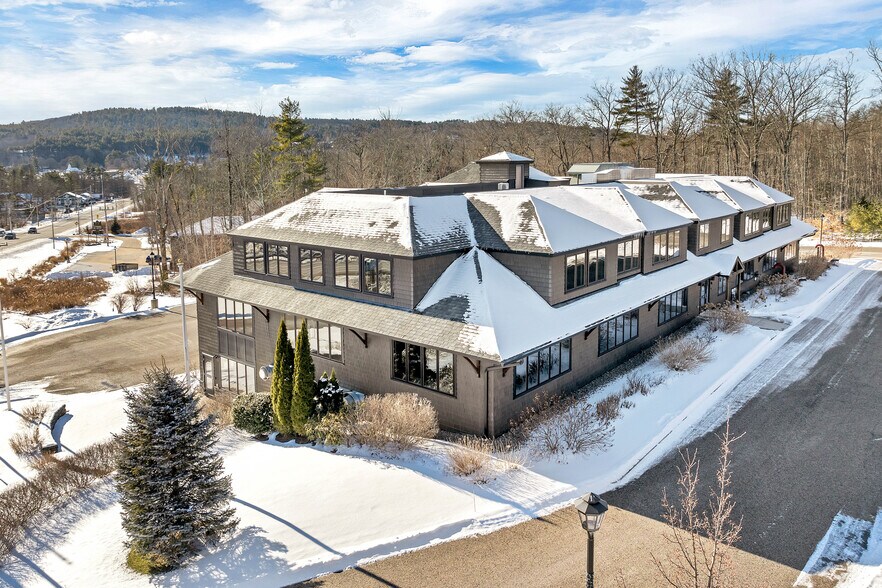 More Photos Of 81 Whittier Hwy, Moultonborough Office For Sale