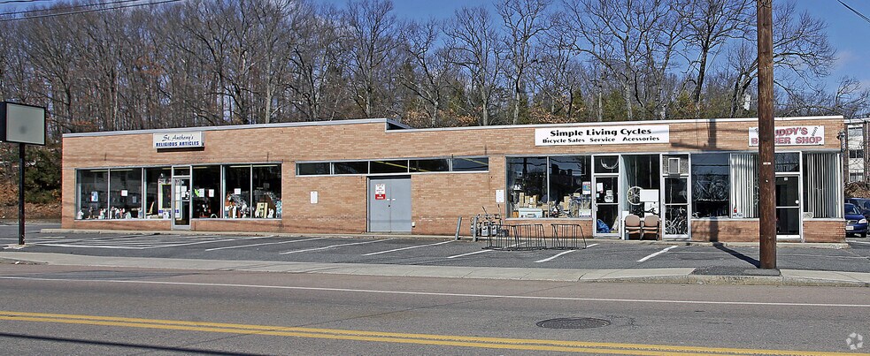 More Photos Of 61 Waverly St, Framingham Storefront For Lease