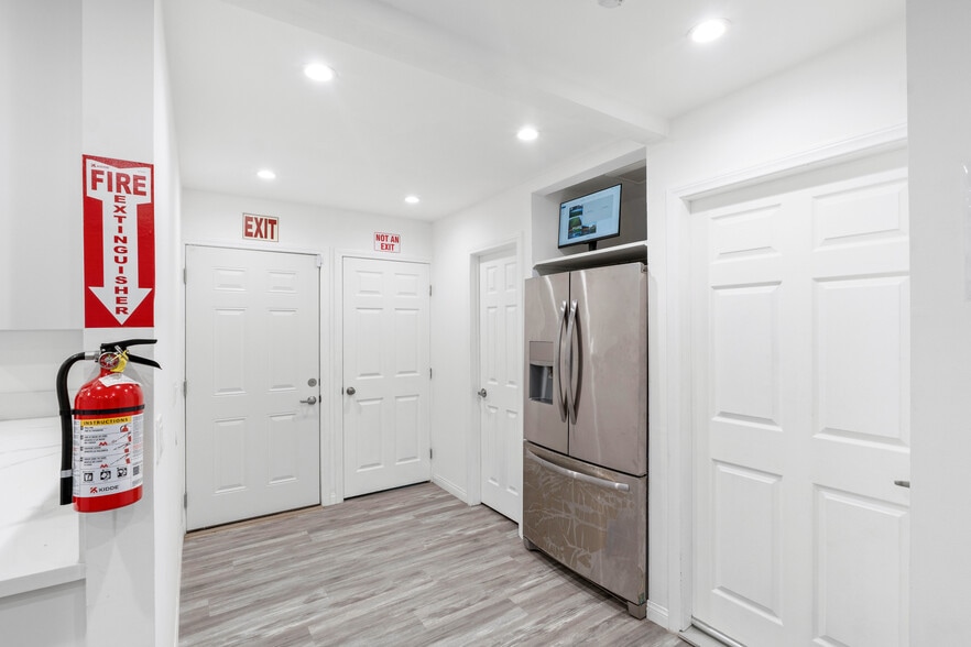 More Photos Of 6738 Coldwater Canyon Ave, North Hollywood Assisted Living For Sale