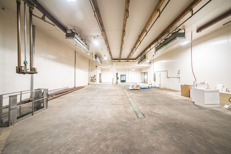 More Photos Of 485 Old Symsonia Rd, Benton Food Processing For Lease