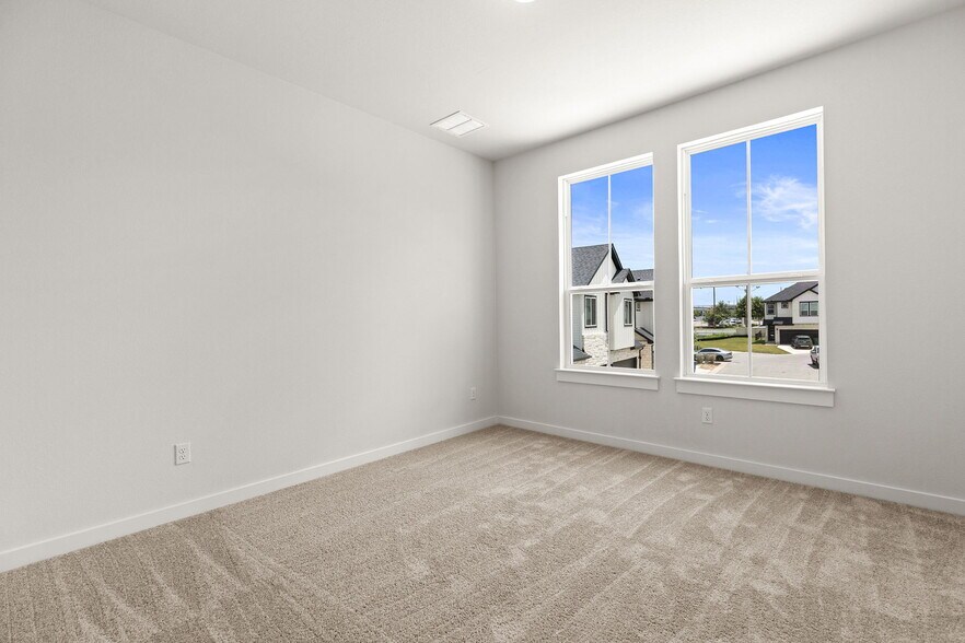 More Photos Of 2600 Gattis School Rd, Round Rock Apartments For Sale