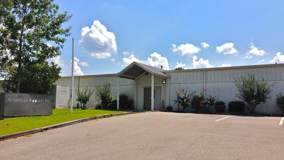 More Photos Of 485 Bishop St, Fort Deposit Manufacturing For Sale