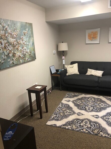 More Photos Of 924 N Magnolia Ave, Orlando Office For Lease