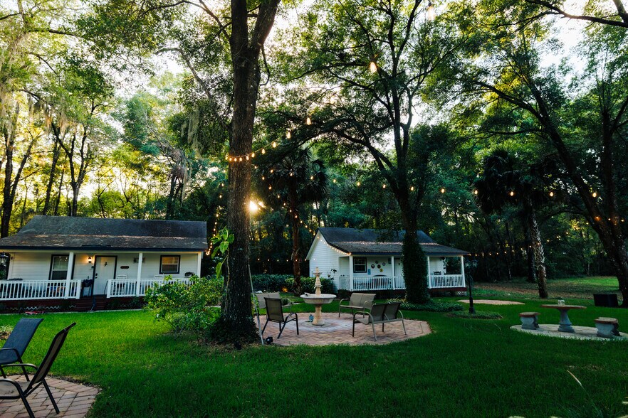 More Photos Of 215 E French Ave, Orange City Hospitality For Sale