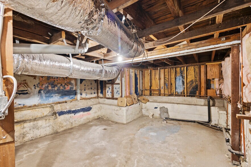 More Photos Of 3109 Sacramento St, Berkeley Storefront Retail Residential For Sale