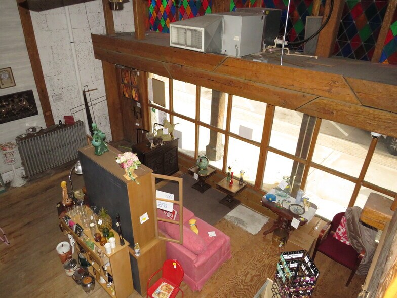 More Photos Of 110-112 W Washington st, Morris General Retail For Sale