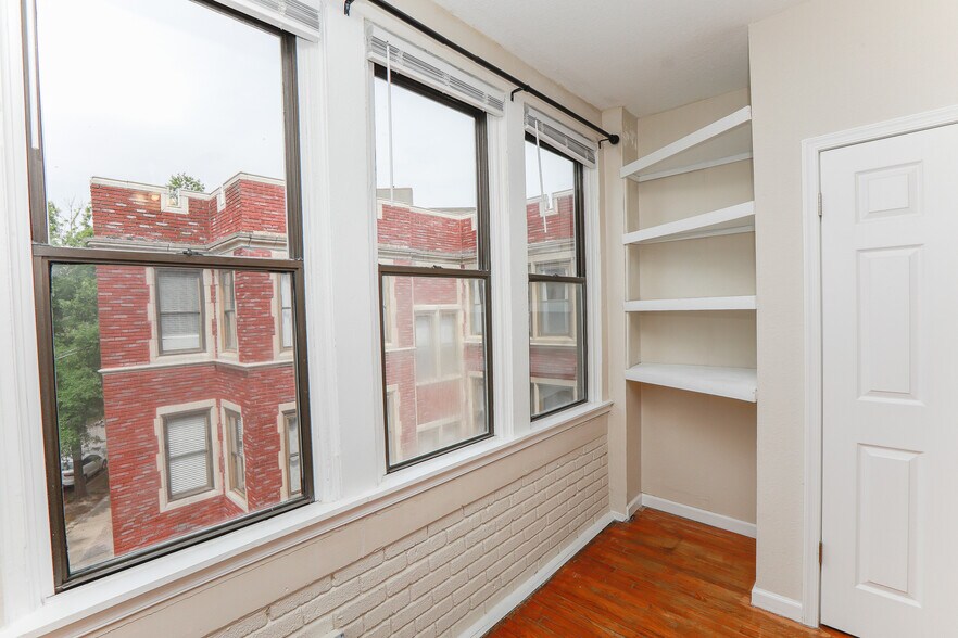 More Photos Of 1000 Gates Ave, Norfolk Apartments For Sale