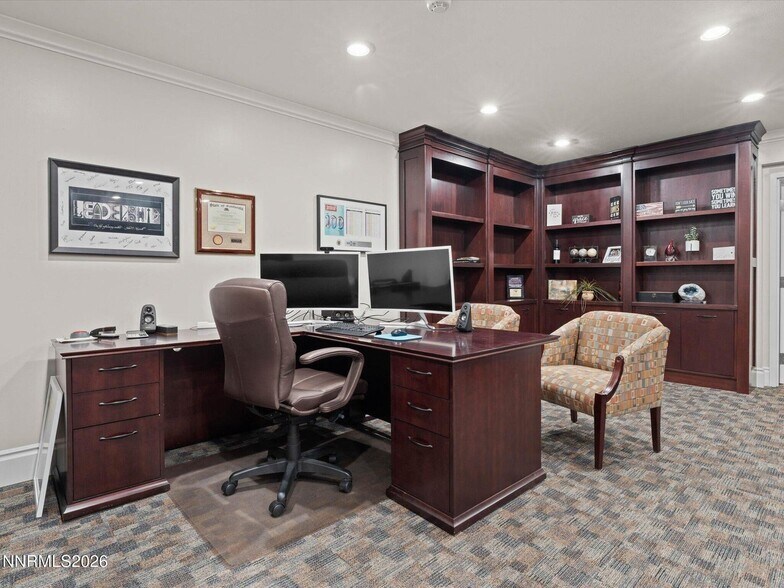 More Photos Of 441 W Plumb Ln, Reno Office For Sale