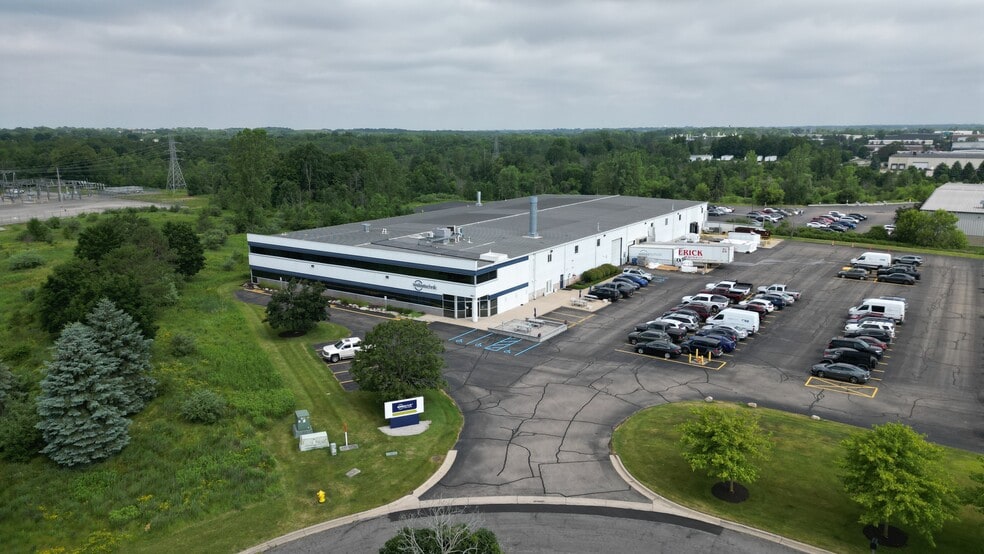 More Photos Of 3881 N Greenbrooke Dr SE, Grand Rapids Manufacturing For Sale