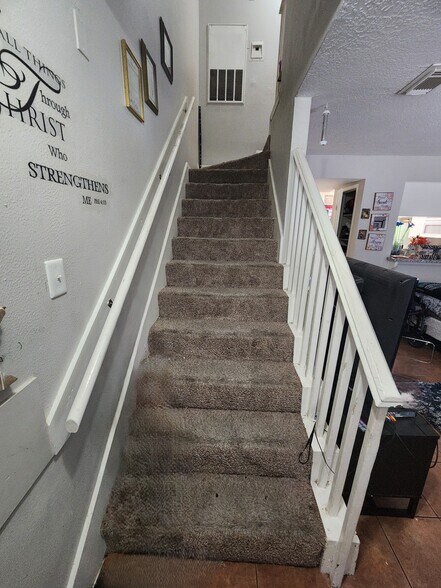 More Photos Of 517 5th St, Humble Apartments For Sale