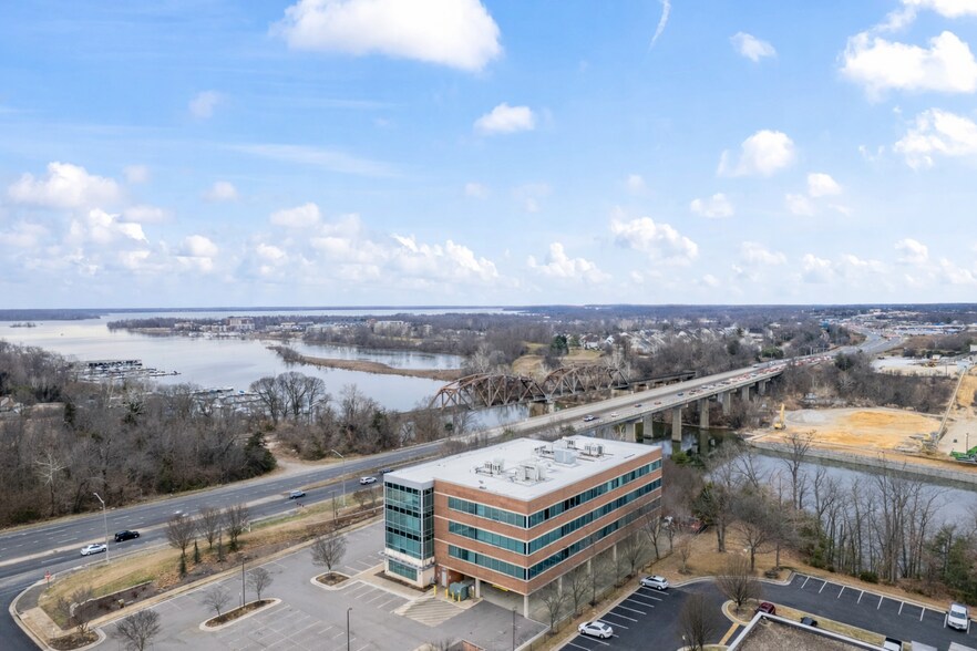 More Photos Of 10718 Richmond Hwy, Lorton Office For Lease