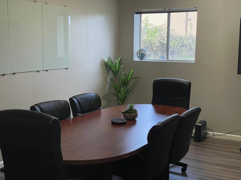 More Photos Of 10480 Grant Rd, Houston Loft Creative Space For Lease