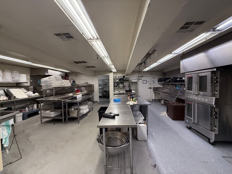 More Photos Of 1716 W Main St, Mesa Restaurant For Sale