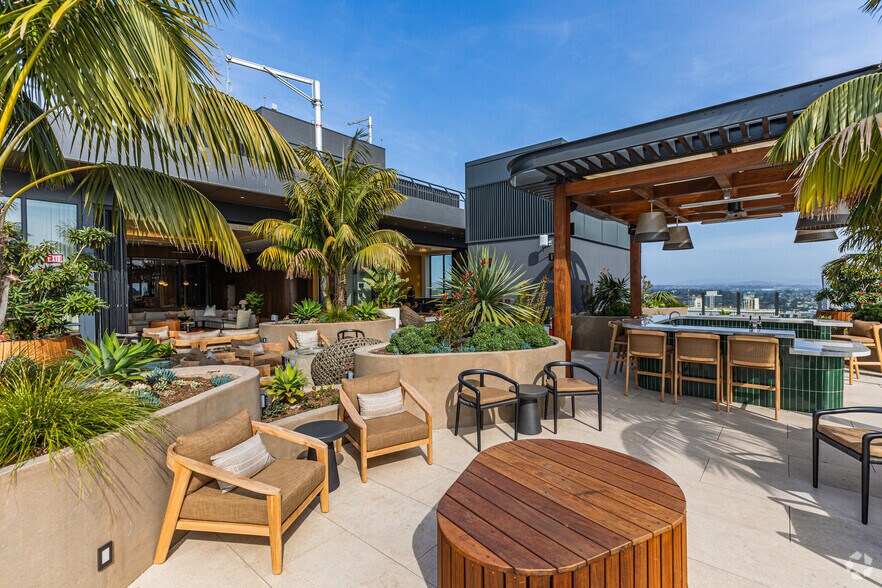 More Photos Of 1331 Columbia St, San Diego Apartments For Lease