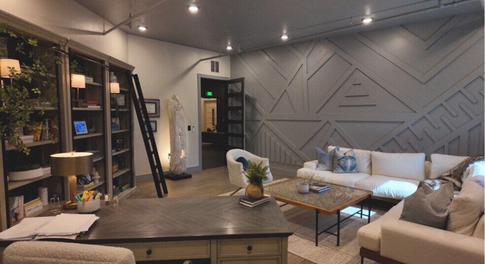 More Photos Of 617 S Air Depot Blvd, Midwest City Restaurant For Sale