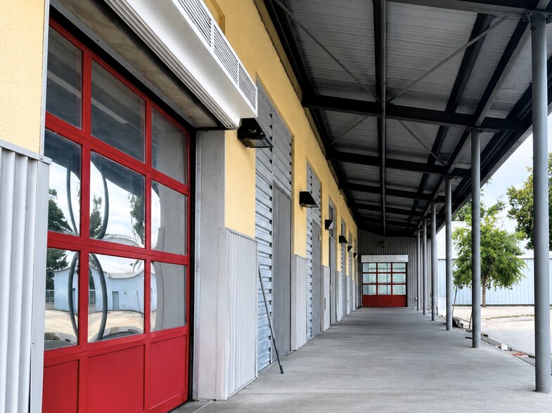 More Photos Of 2501 E President St, Savannah Food Processing For Lease
