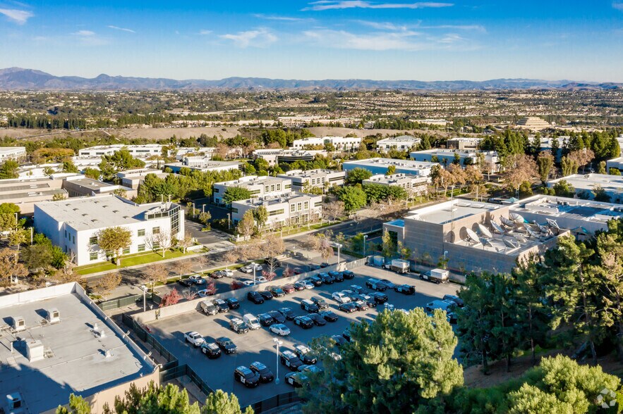 More Photos Of 16 Journey, Aliso Viejo Office For Sale