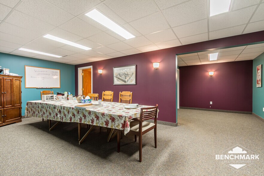 More Photos Of 199 Parrish St, Canandaigua Medical For Sale