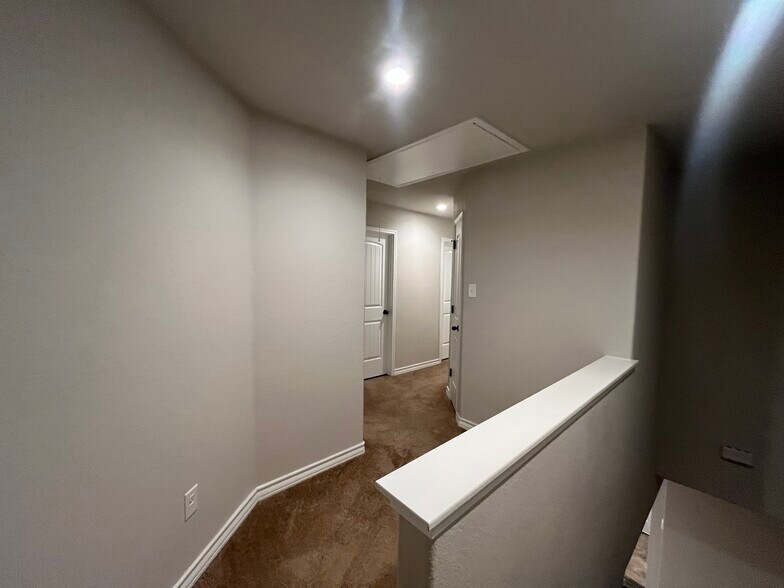 More Photos Of 6303 Luglio Ln, San Antonio Multifamily For Sale