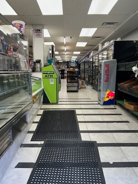 More Photos Of 339 E 115th St, New York Storefront Retail Residential For Lease