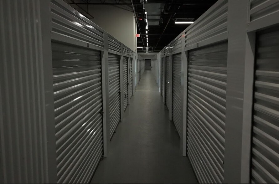 More Photos Of 2729 E Palmetto, Florence Freestanding For Sale