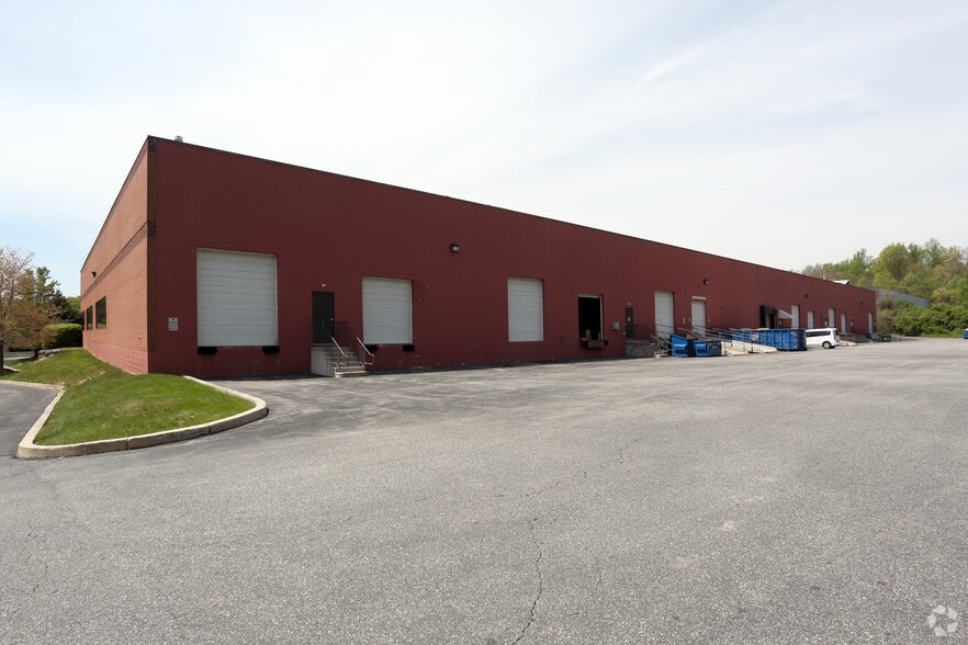 More Photos Of 23 Creek Cir, Boothwyn Manufacturing For Lease