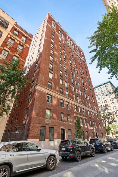 More Photos Of 935 Park Ave, New York Apartments For Sale