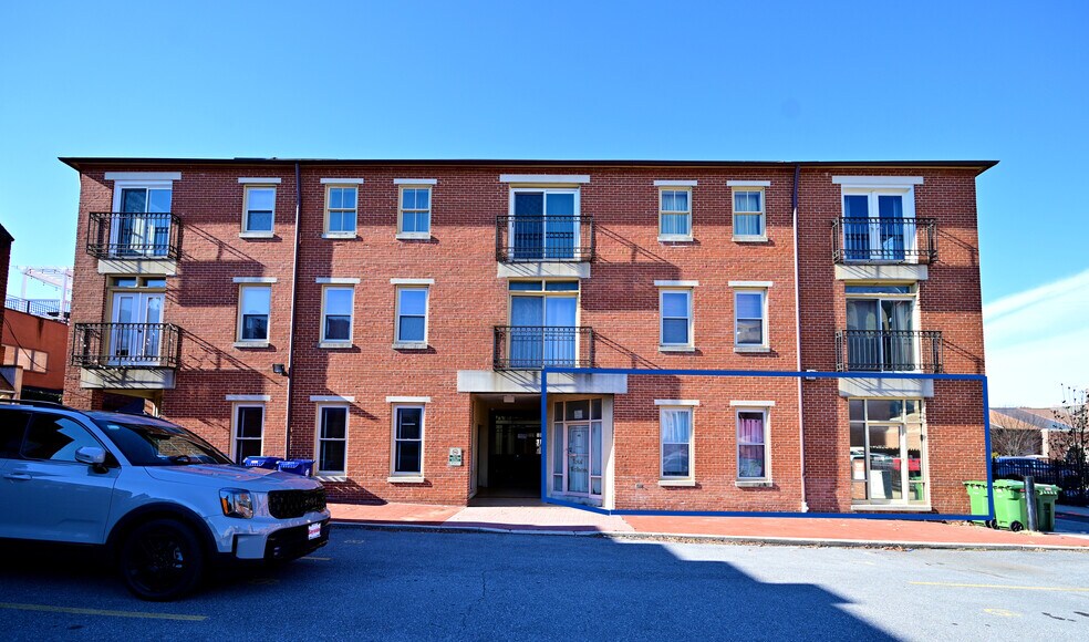 More Photos Of 723 S Charles St, Baltimore Office Residential For Sale