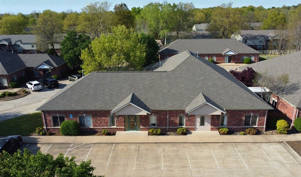 Primary Photo Of 60 W Sunbridge Dr, Fayetteville Office For Lease