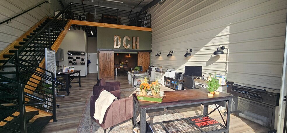 More Photos Of 7542 S Potomac St, Centennial Flex For Sale