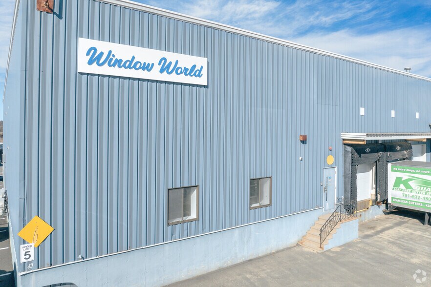 More Photos Of 231 Neck Rd, Haverhill Unknown For Lease