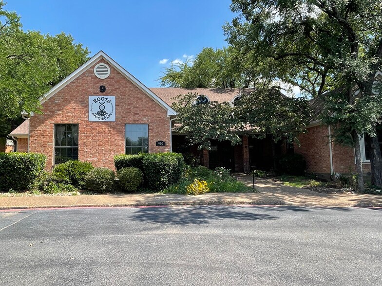 More Photos Of 2300 Highland Village Rd, Highland Village Unknown For Lease