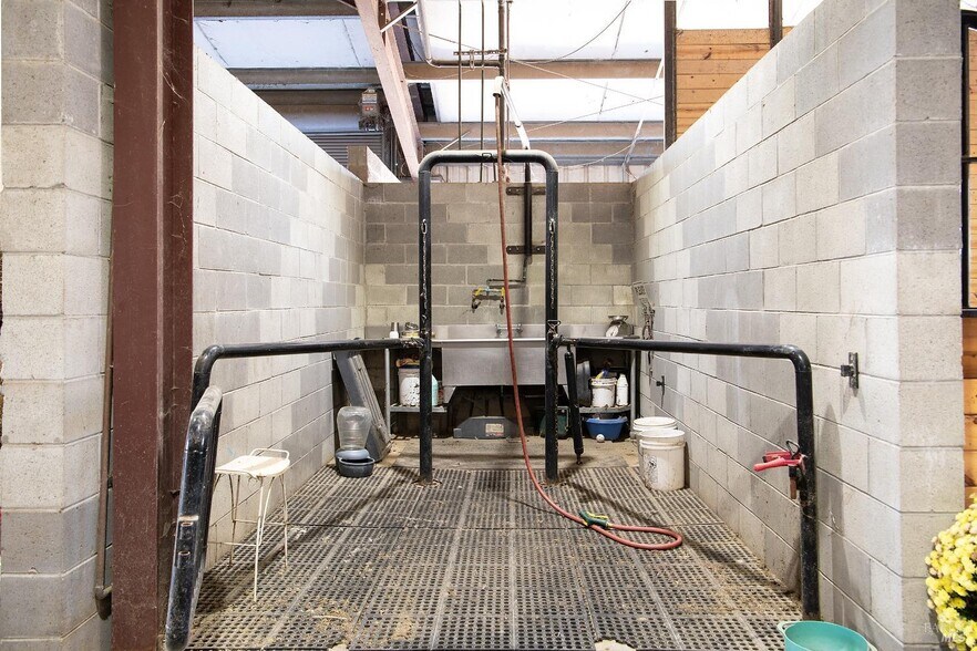 More Photos Of 1656 Middle Two Rock Rd, Petaluma Specialty For Sale