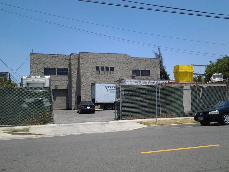 More Photos Of 911 W C St, Wilmington Warehouse For Lease