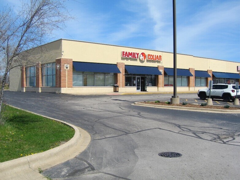 More Photos Of 2581 Sauk Trl, Sauk Village General Retail For Lease