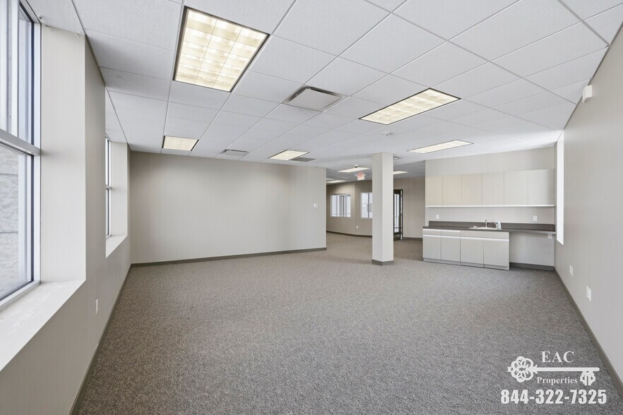 More Photos Of 606-612 West Ave, Norwalk Office For Lease