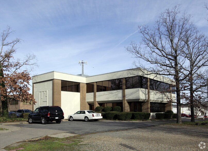 Primary Photo Of 4 Shackleford Plz, Little Rock Office For Sale